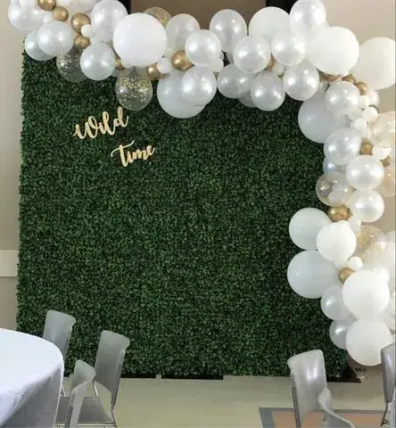Boxwood Backdrop
