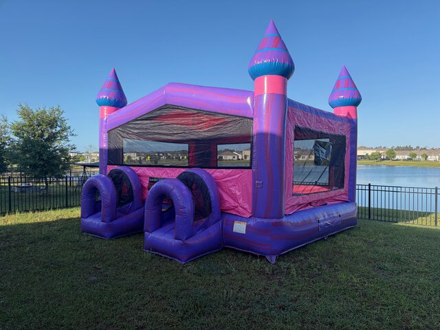 Mia XL Purple Palace