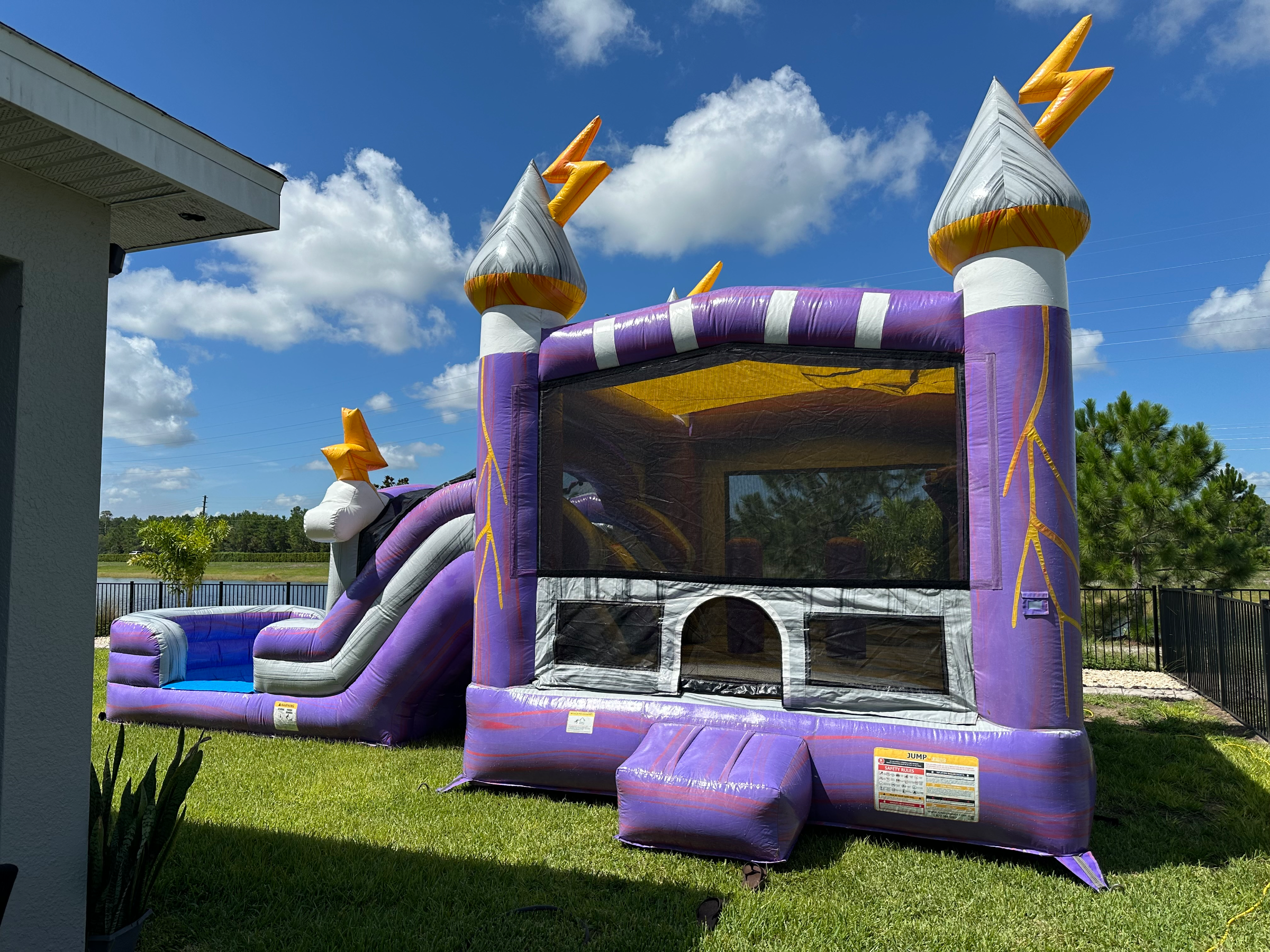 Lightning's purple mesh-front jumping area and rounded entrance step