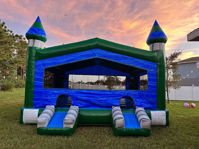 XL Emerald Escape